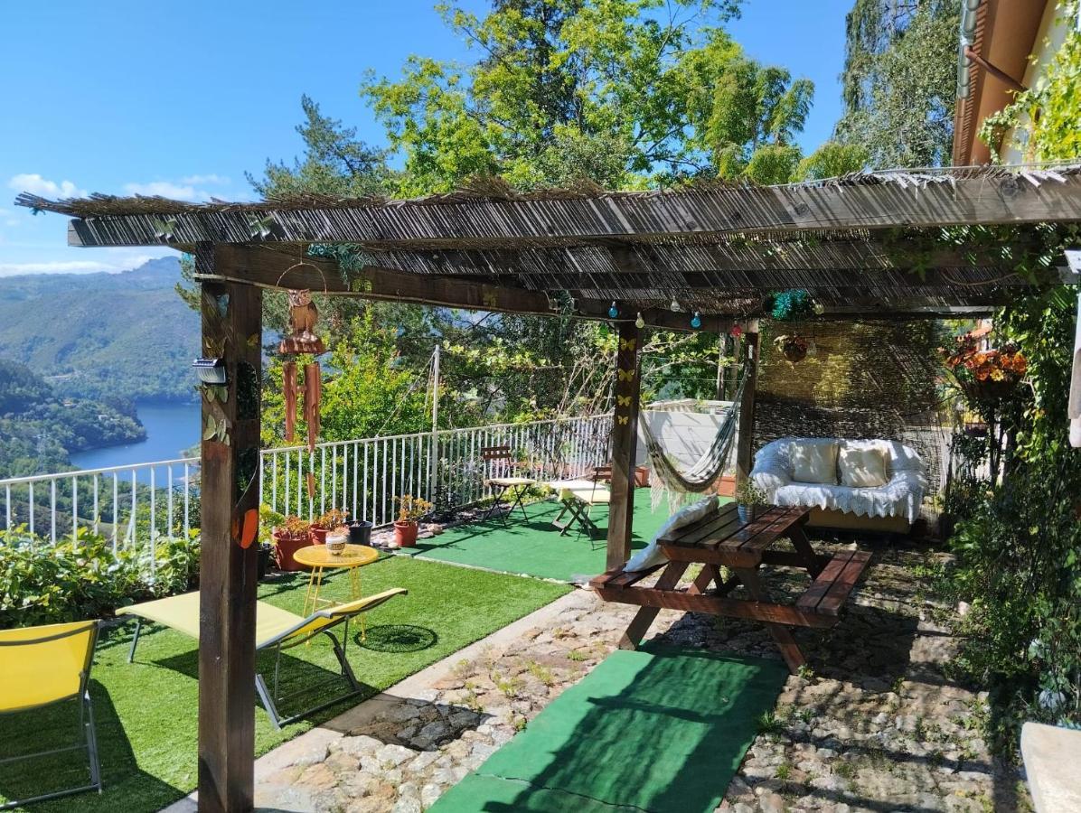 Monteiro'S Geres Countryhouse Ferral Екстериор снимка